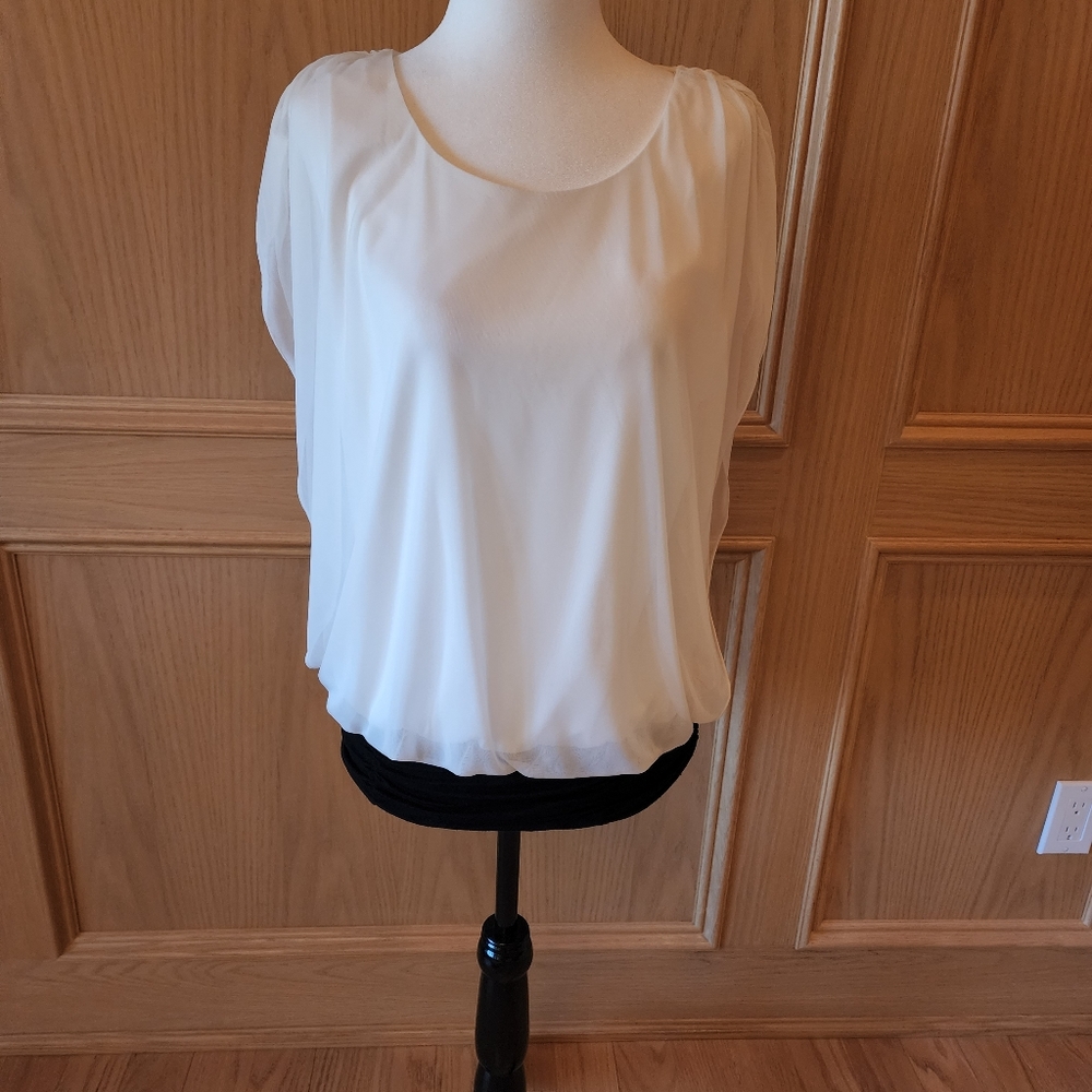 Sleeveless Blouse